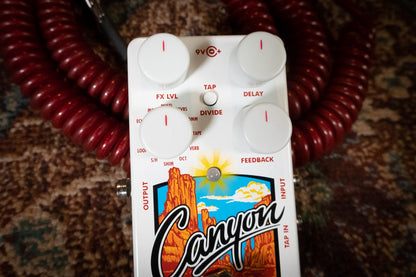 Electro-Harmonix - Canyon Delay & Looper Guitar Pedal