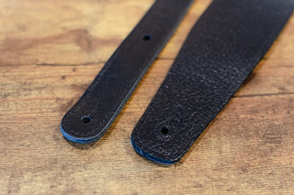Ernie Ball 2.5" Adjustable Italian Leather Guitar Strap with Fur Padding - Black
