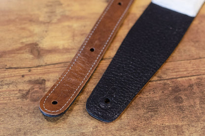 new Ernie Ball 2 5 Adjustable Italian Leather Strap with Fur Padding Chestnut haggertys 06