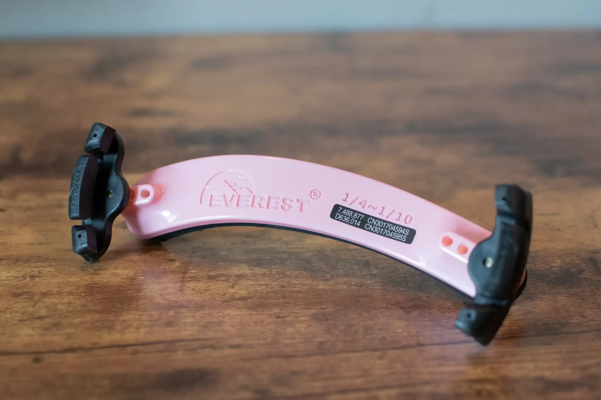 Everest Violin/Viola Shoulder Rest, Pink - 3/4-4/4