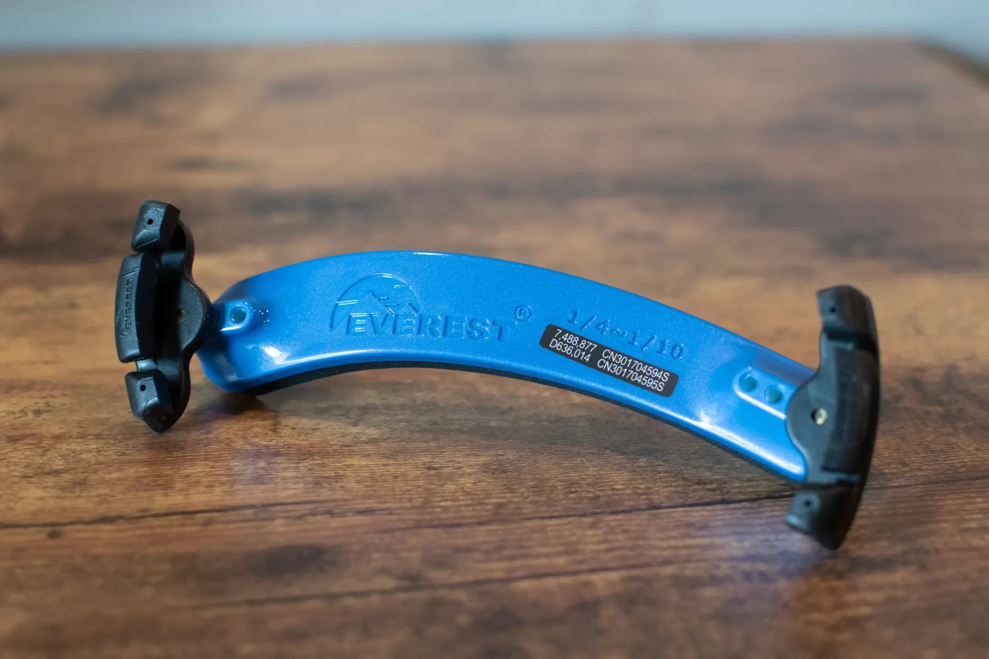 Everest Violin/Viola Shoulder Rest, Blue - 3/4-4/4