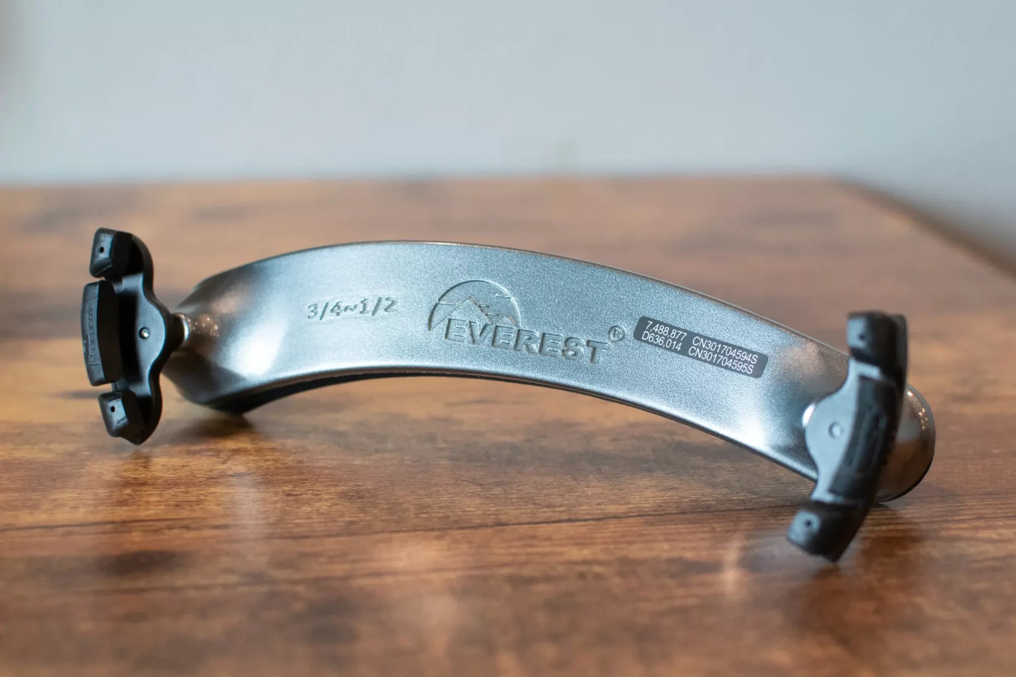 Everest Violin/Viola Shoulder Rest, Silver - 3/4-4/4