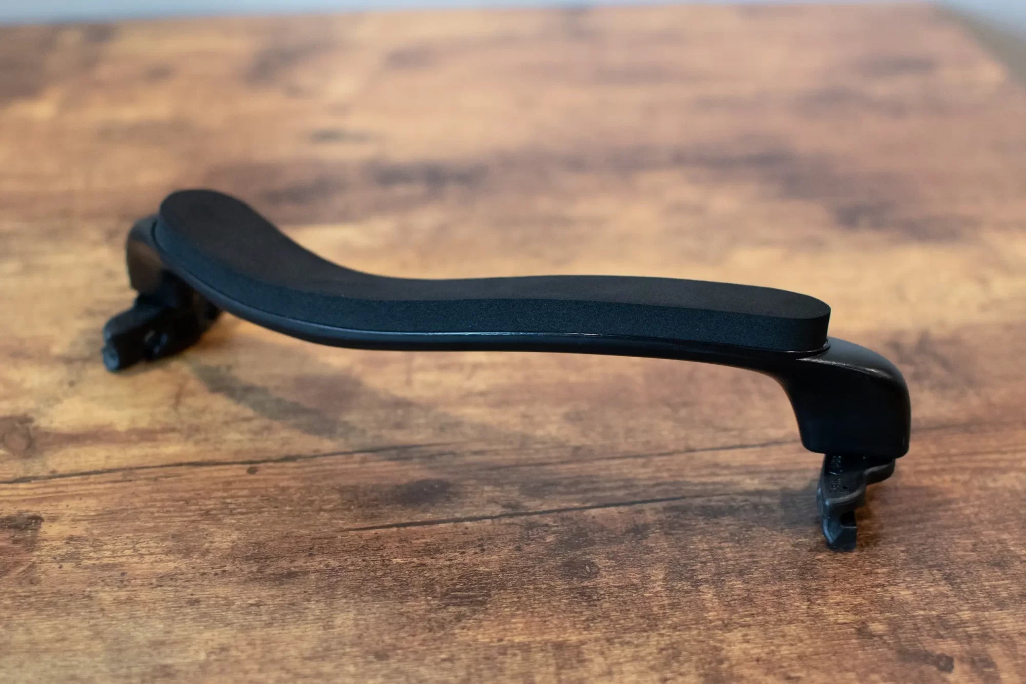 Everest Viola Shoulder Rest, Matte Black - 15"-16.5"