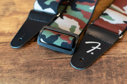 Fender Weighless 2" Woodland Camo Guitar Strap