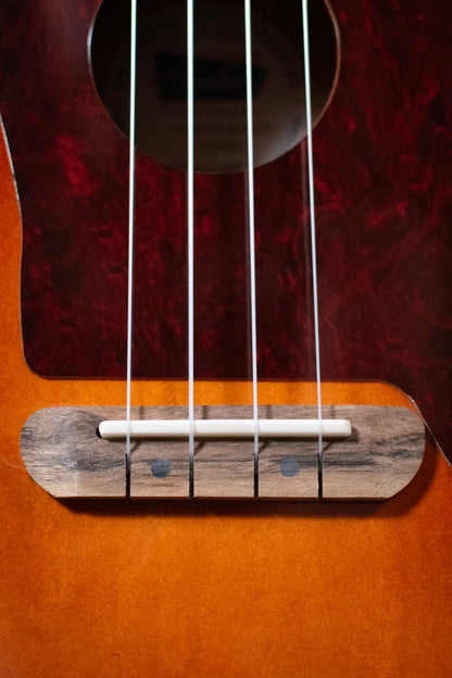 Fender Fullerton Jazzmaster Ukulele - 3 Color Sunburst