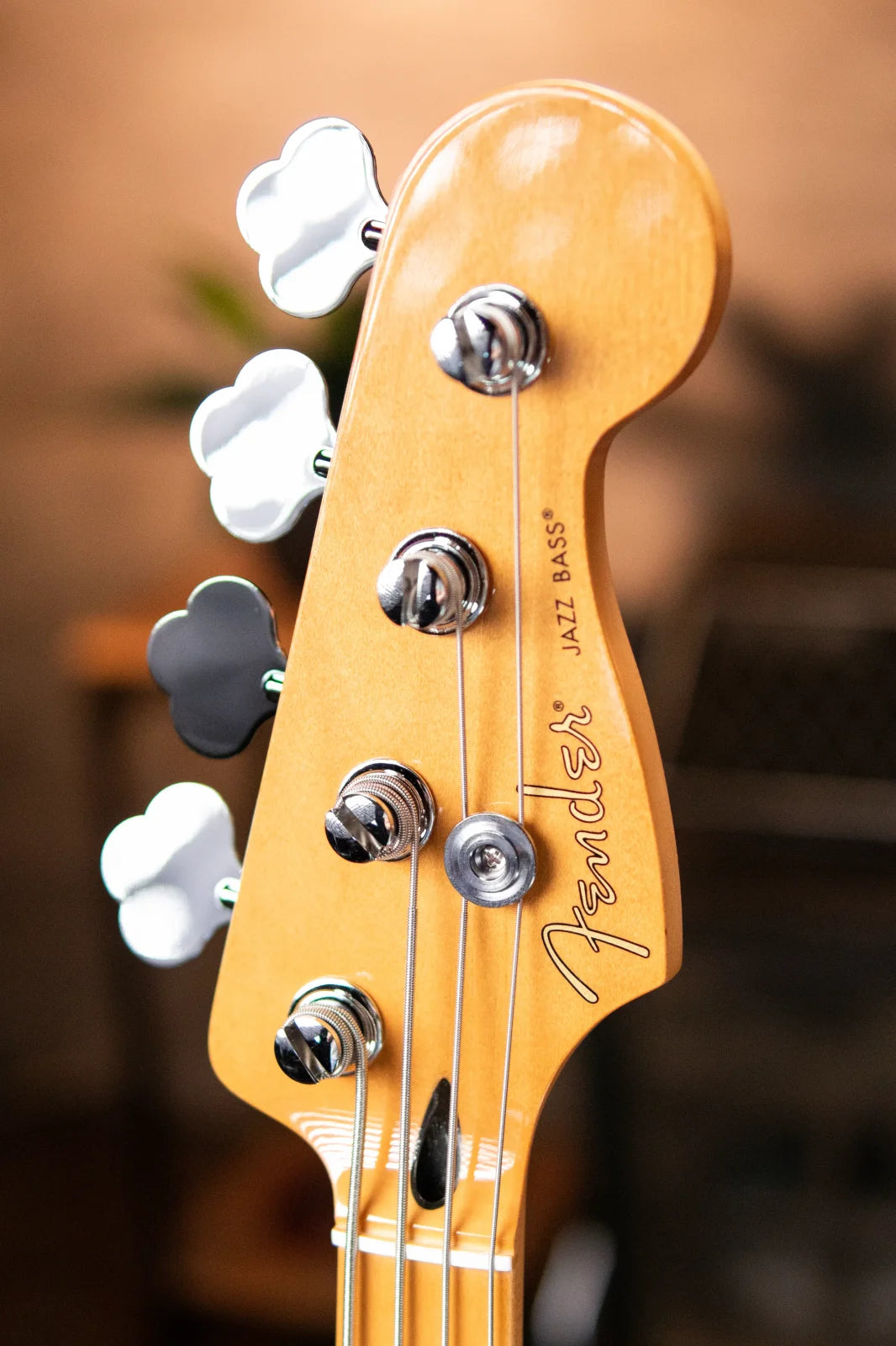 Fender Player II Jazz Bass Maple Fingerboard - Coral Red