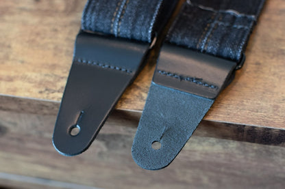 Fender X Wrangler Denim Strap, Washed Black Stitch