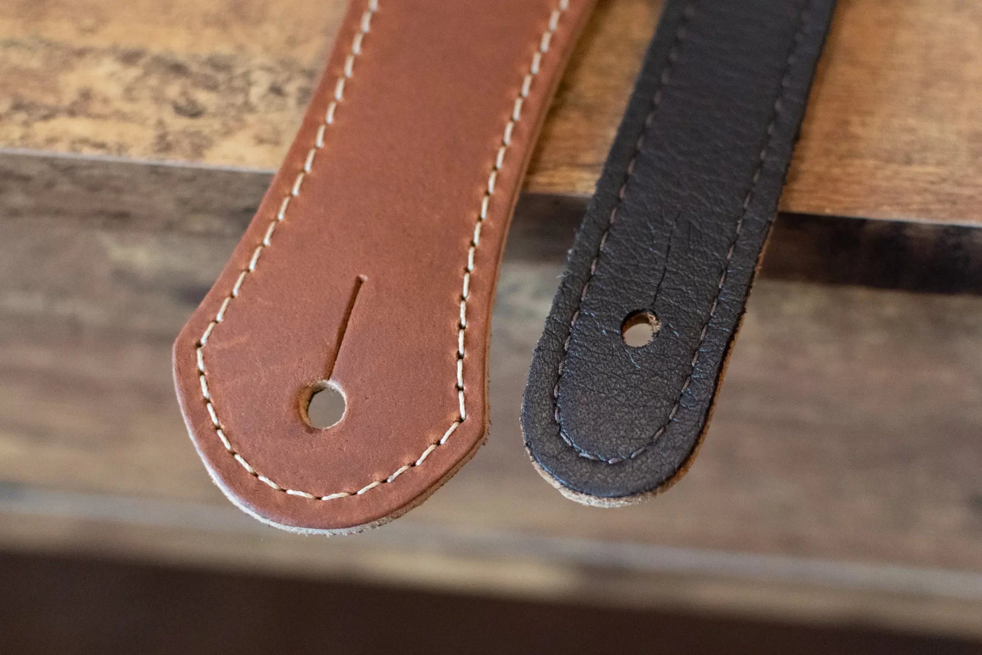 new Gibson Classic Leather Guitar Strap Brown haggertys 4