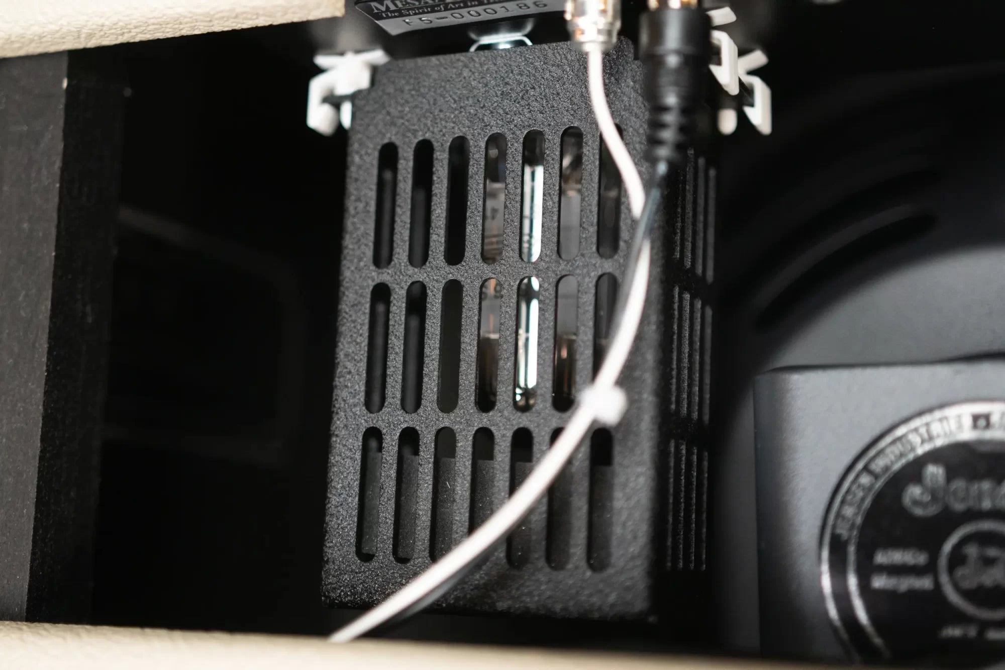 Gibson Falcon 5 1x10 Combo Amplifier - Cream Bronco/Oxblood Grille