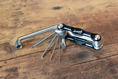 new Gibson Guitar Bass Multi Tool haggertys 6