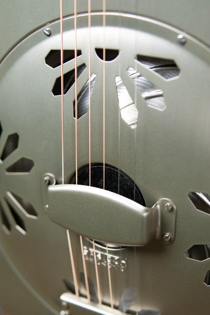 Gretsch G9201 Honey Dipper Round-Neck Brass Body Resonator Guitar