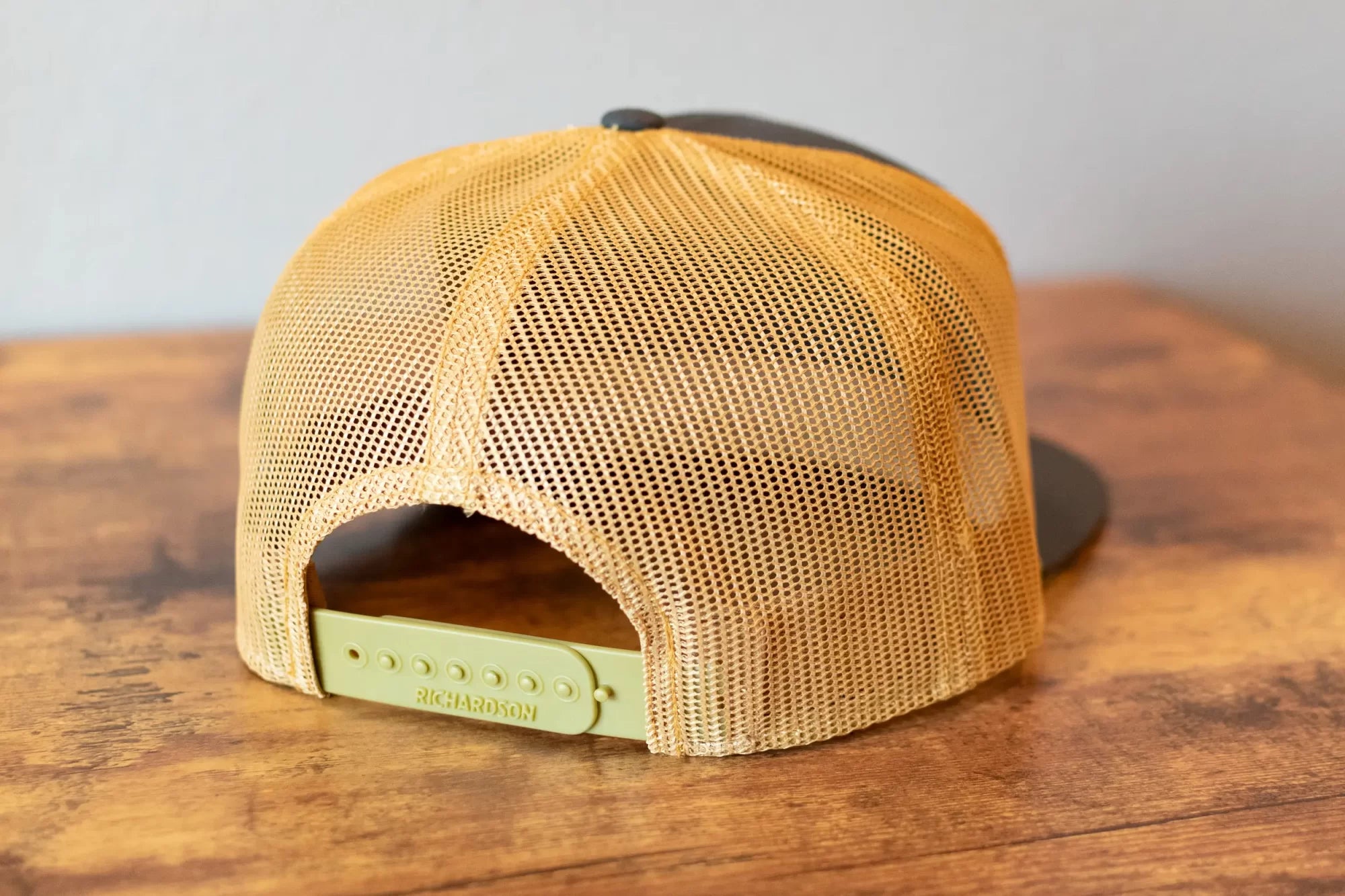 new Haggerty s FlatBill Cap 2 Color Hat Style 168 Heather Gray Gold haggertys 4