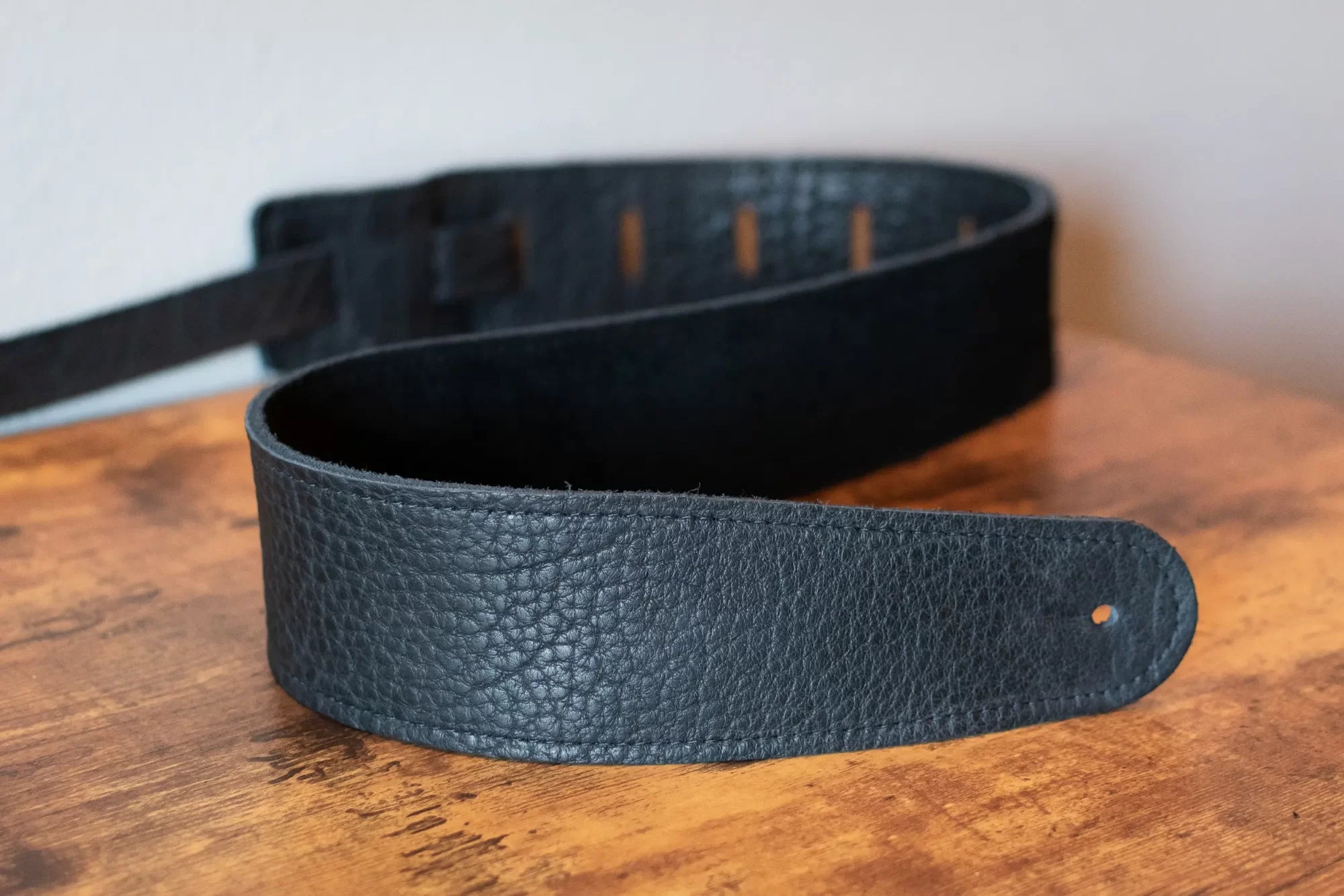 Henry Heller 2.5" Adjustable American Buffalo Strap - Black