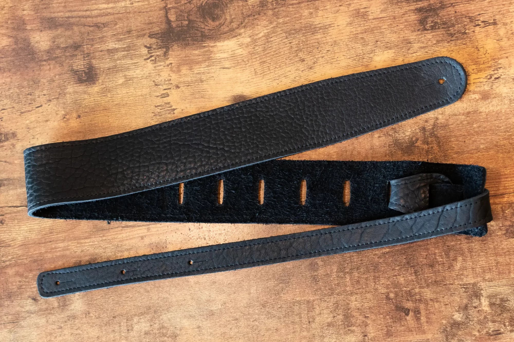 Henry Heller 2.5" Adjustable American Buffalo Strap - Black