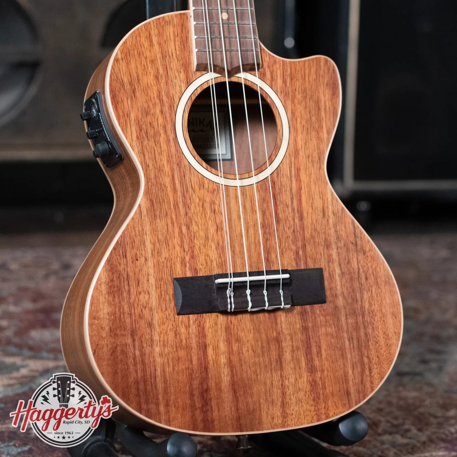 Lanikai ACST-5CET Acacia Solid Top 5-String Tenor Ukulele w/Electronics & Gig Bag