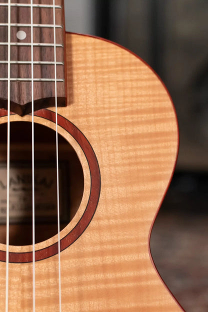 Lanikai FM-T Flame Maple Tenor Ukulele Outfit