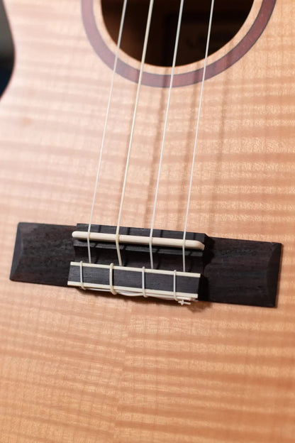 Lanikai FM-T Flame Maple Tenor Ukulele Outfit