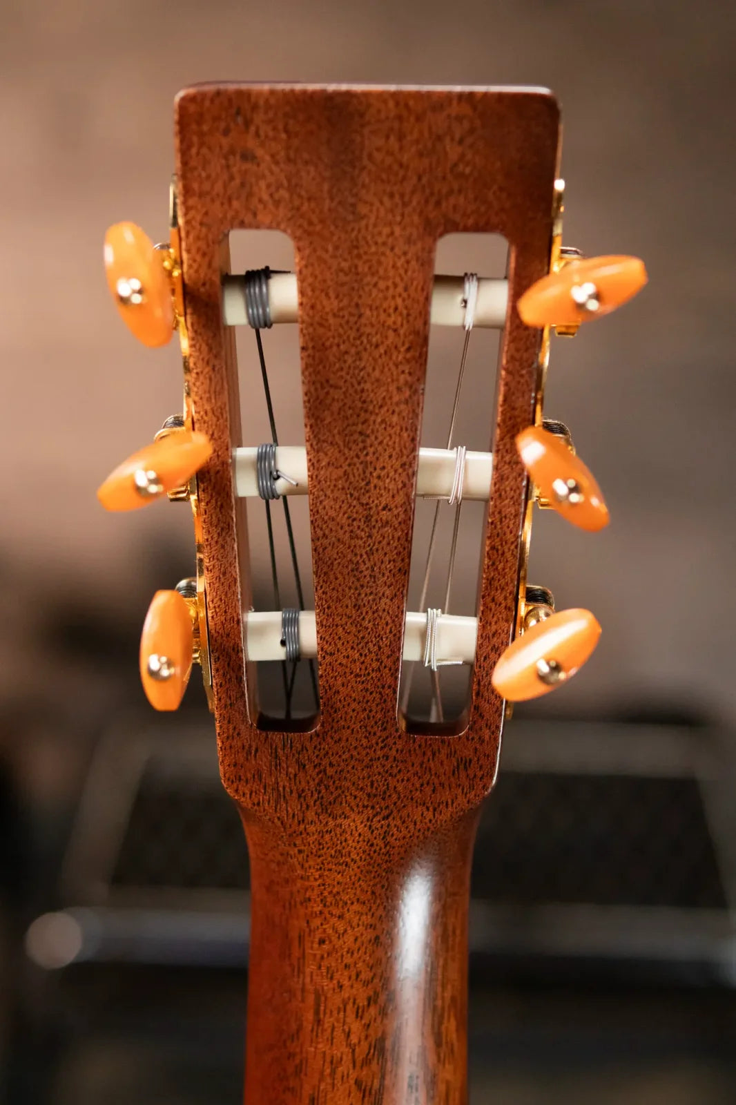 Martin 000C12-16E Nylon Acoustic/Electric with Gig Bag - Demo