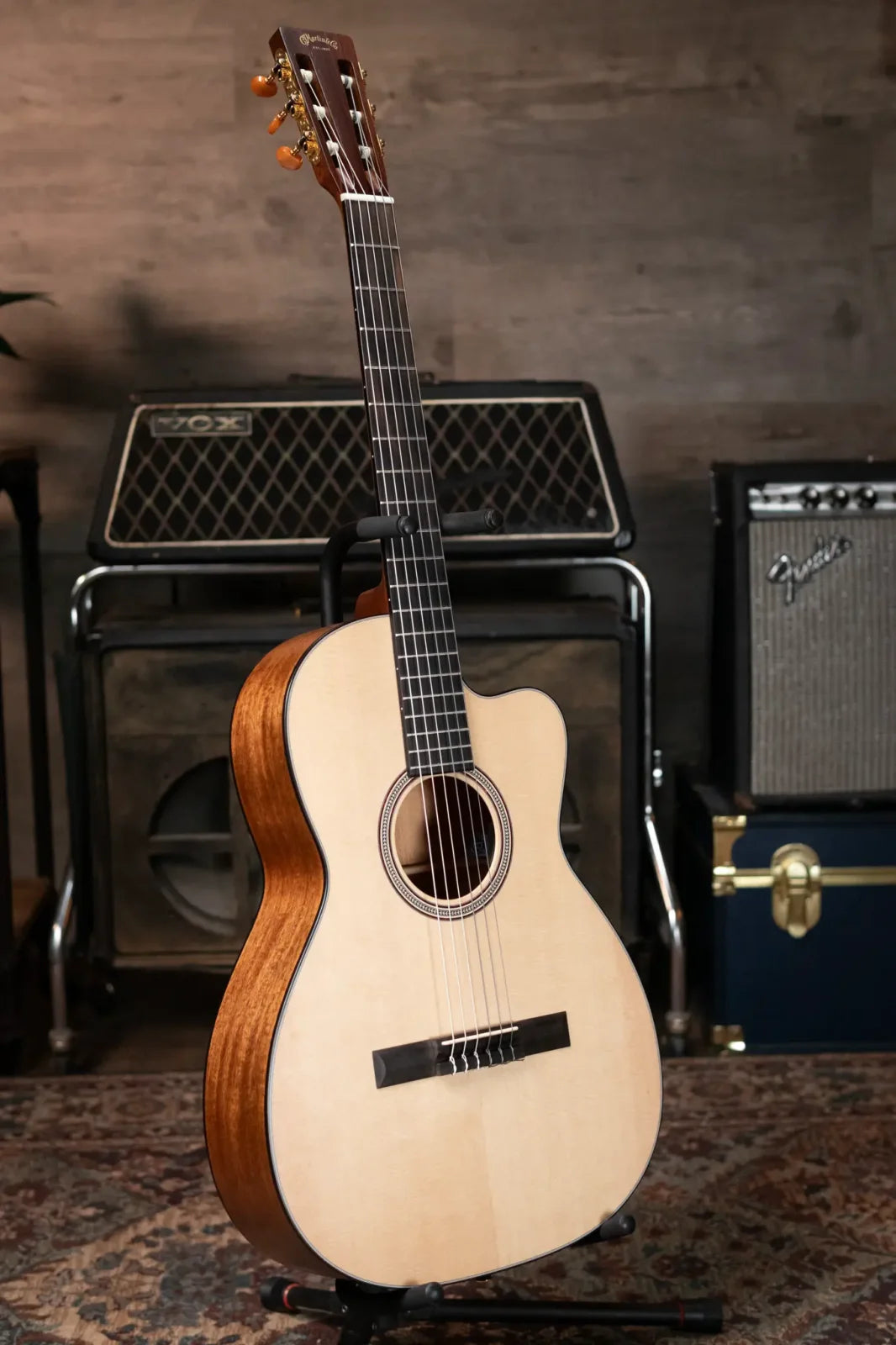 Martin 000C12-16E Nylon Acoustic/Electric with Gig Bag - Demo