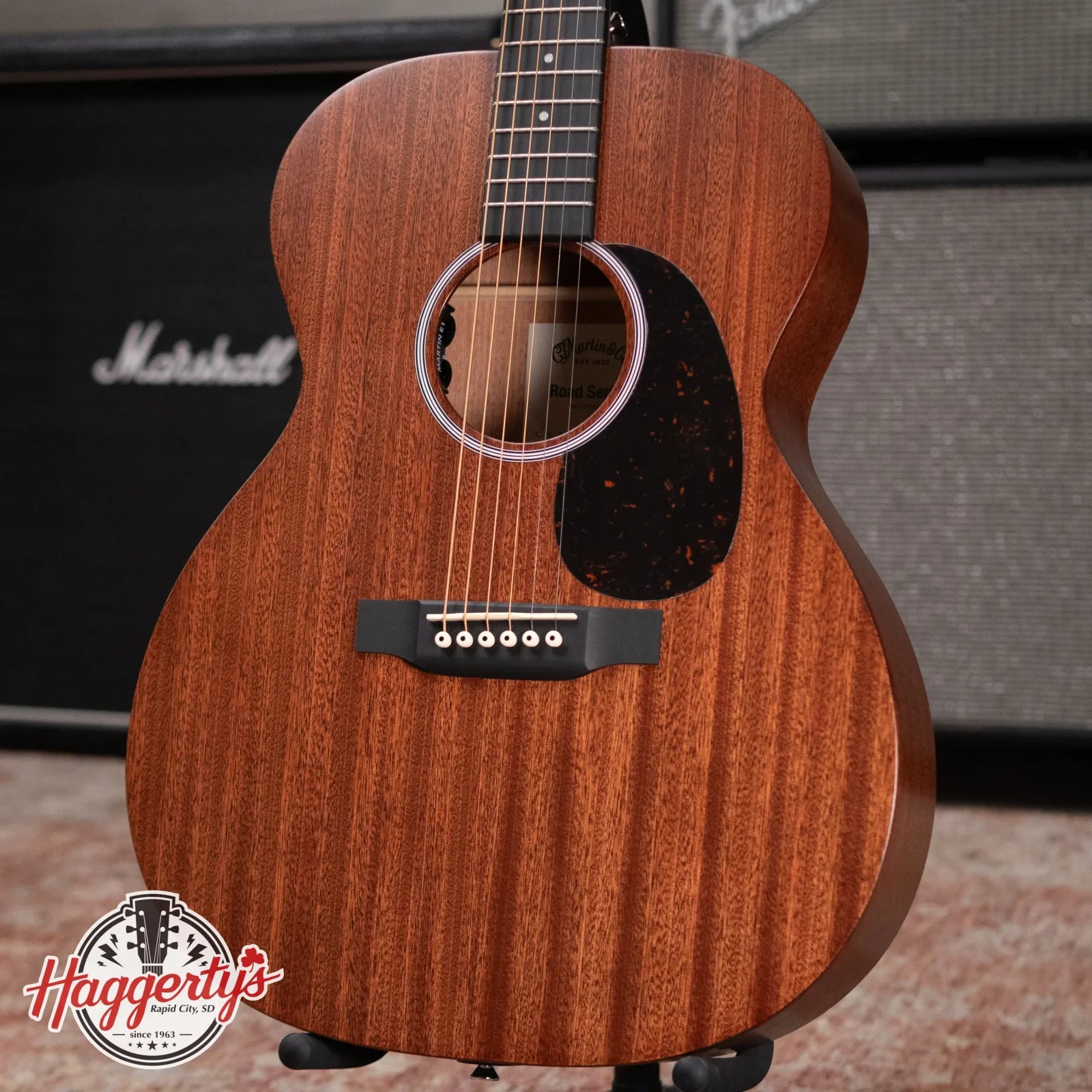 Martin 000-10E Acoustic/Electric with Gig Bag