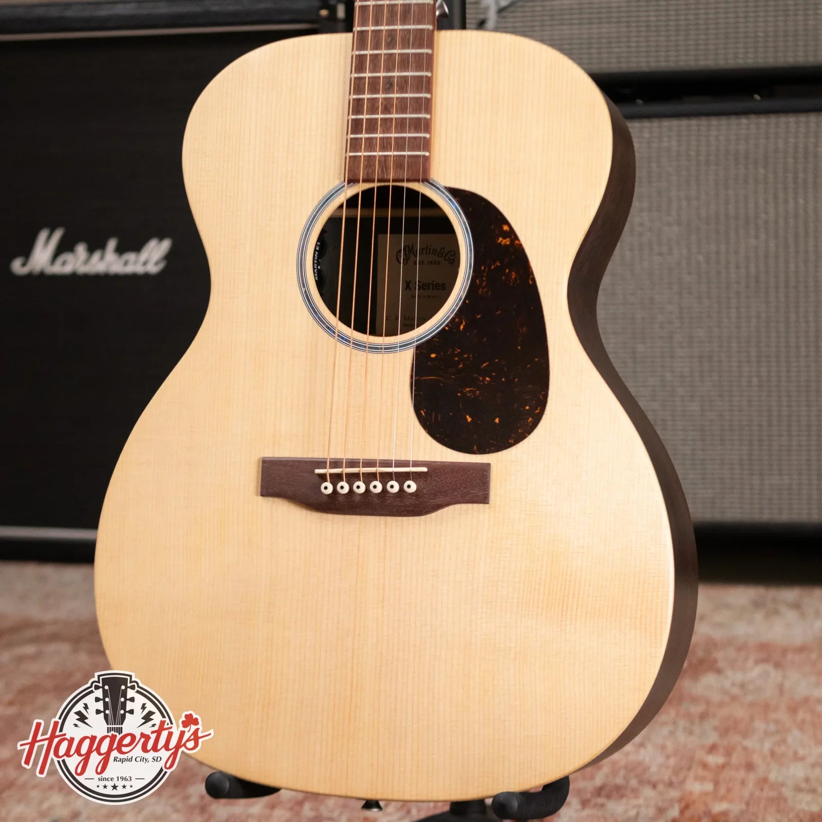Martin 000-X2E Brazilian Acoustic/Electric with Gig Bag