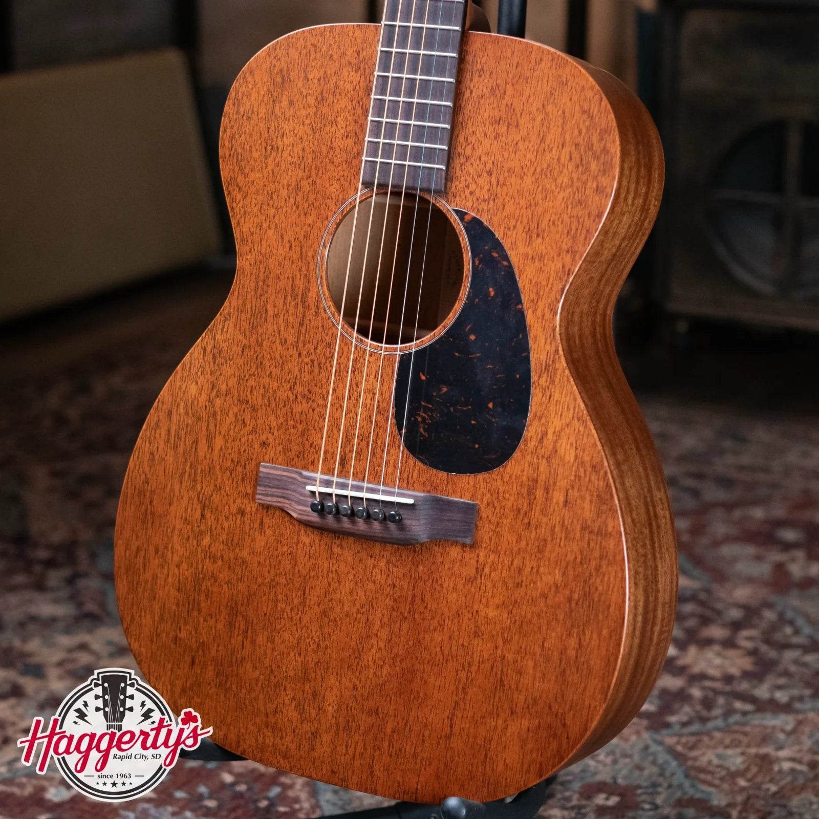 Martin 00-15M Acoustic with Gig Bag