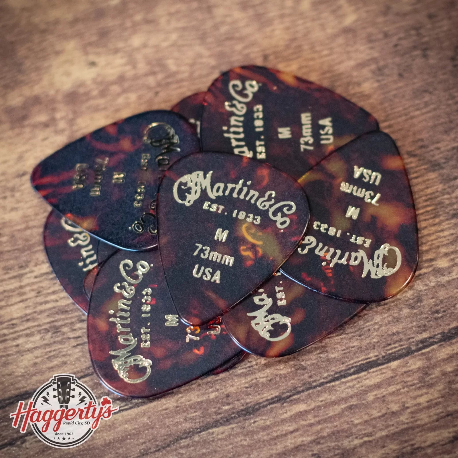 new Martin 1 Standard 351 Guitar Pick Pack Medium 0 73mm 12 pack haggertys