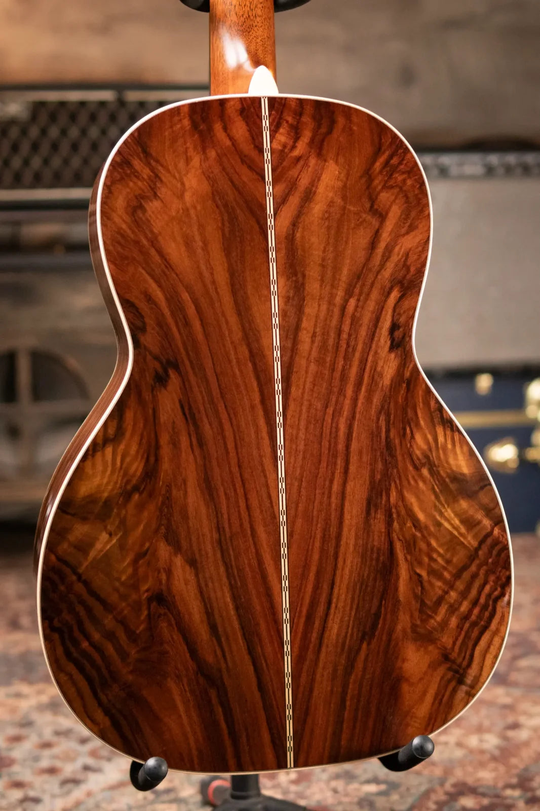 Martin Custom 00-12F Style 28 - Wild Grain East Indian Rosewood with Hardshell Case