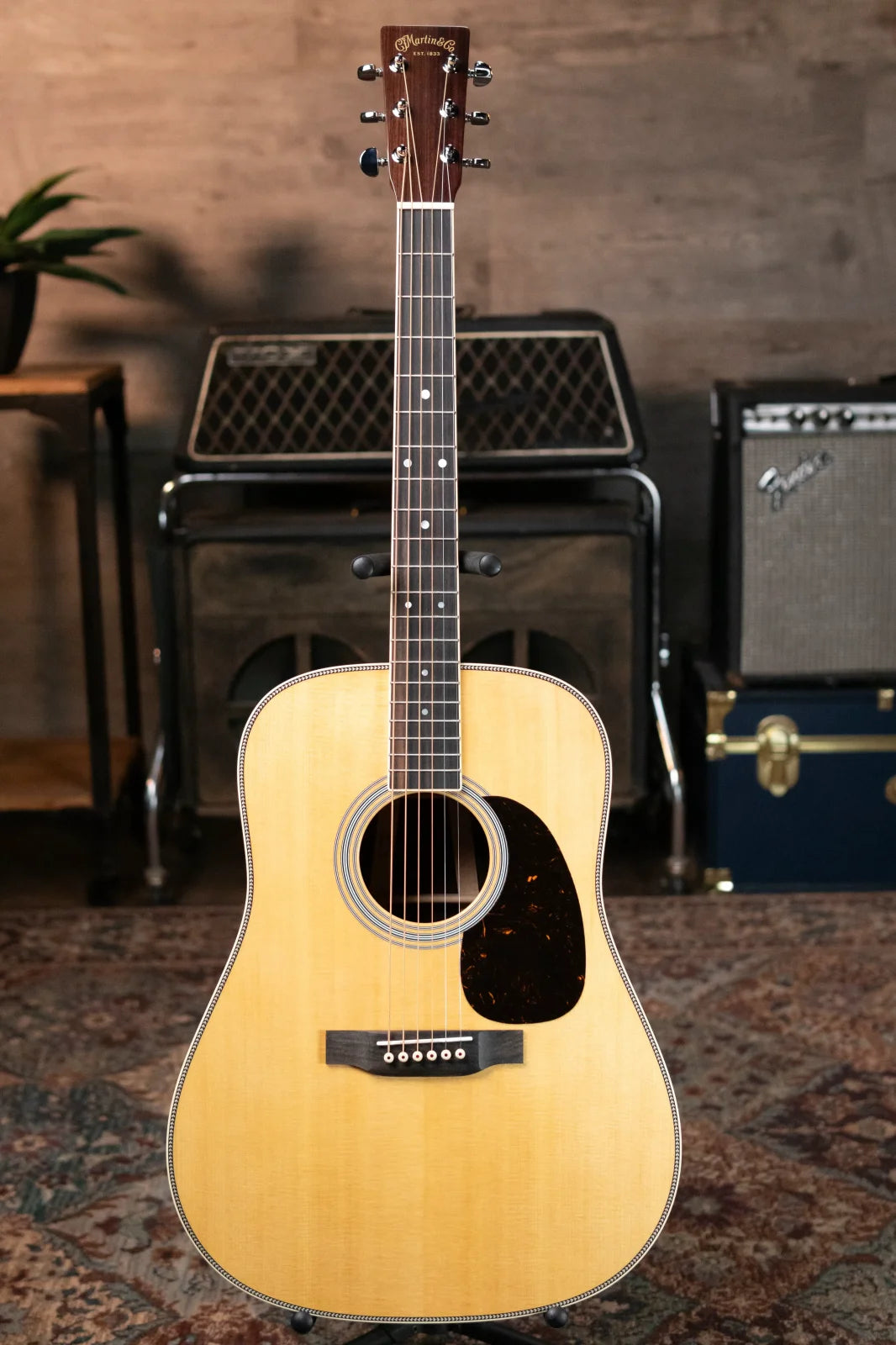 Martin HD-35 Dreadnought Acoustic Guitar with Hardshell Case
