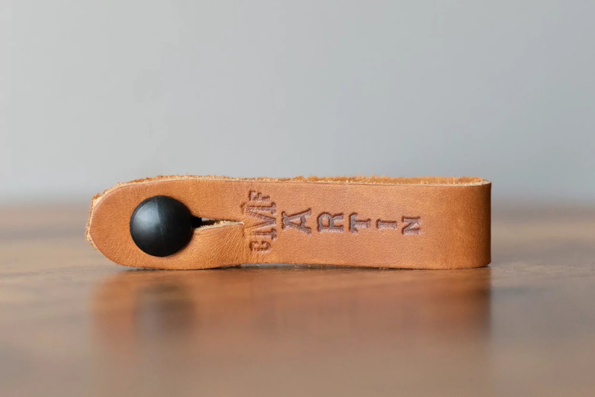 Martin Headstock Strap Tie - Brown