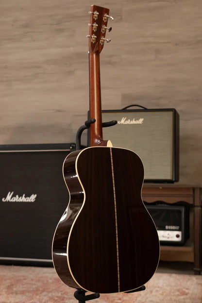 Martin OM-28E Acoustic/Electric Guitar with Hardshell Case