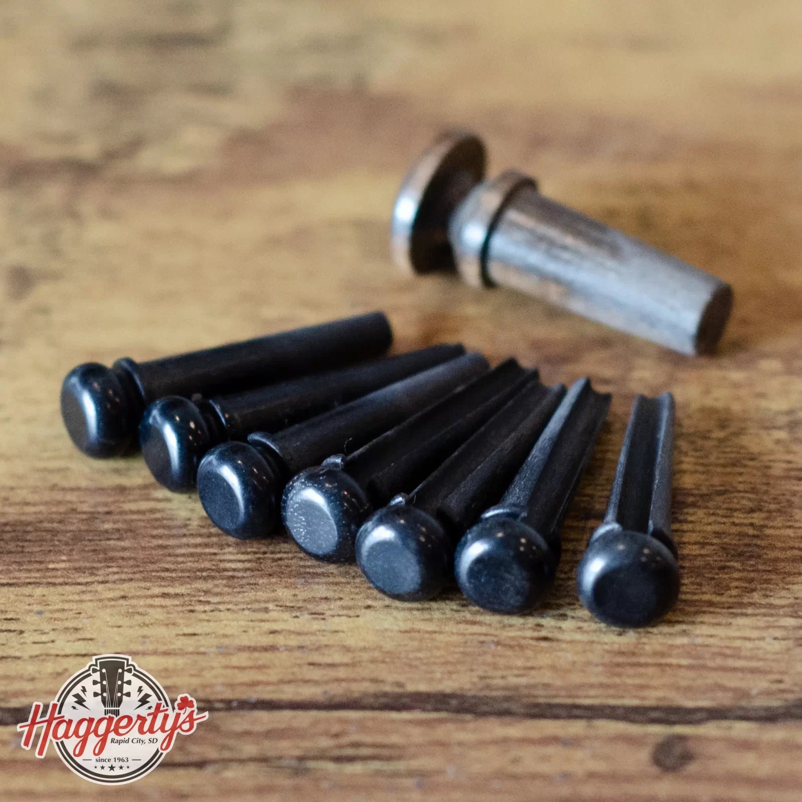 Martin Plain Bridge & Endpins - Ebony Plain