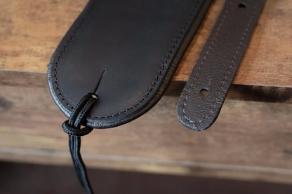 Martin Premium Rolled Leather Guitar Strap - Black