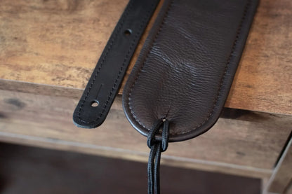 Martin Premium Rolled Leather Guitar Strap - Black