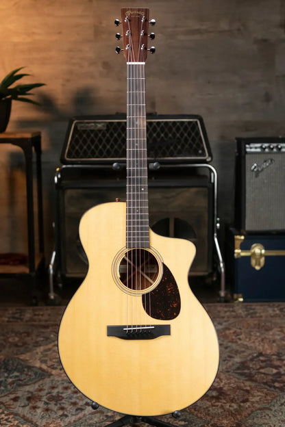 Martin SC-18E Acoustic/Electric with Hardshell Case