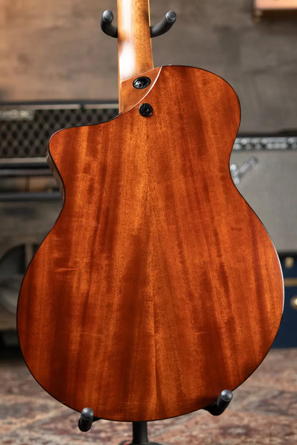 Martin SC-18E Acoustic/Electric with Hardshell Case