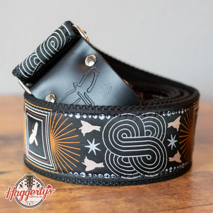 new PRS Deluxe Retro Guitar Strap with Custom Jacquard Beige Birds haggertys 1