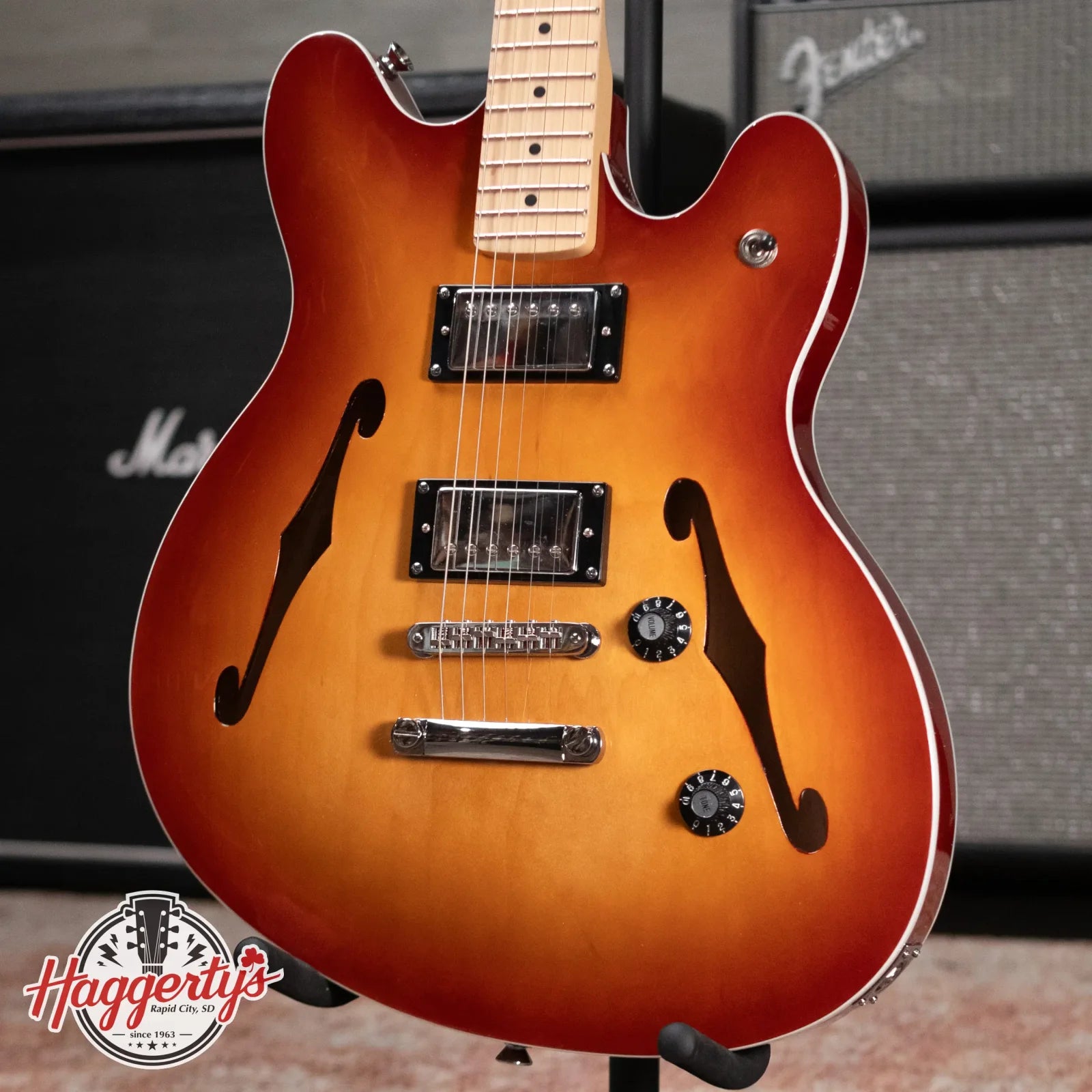 Squier Affinity Series Starcaster Deluxe - Sienna Sunburst
