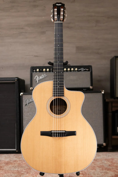 Taylor 214ce-N Nylon Grand Auditorium Acoustic/Electric with Gig Bag - Factory Demo