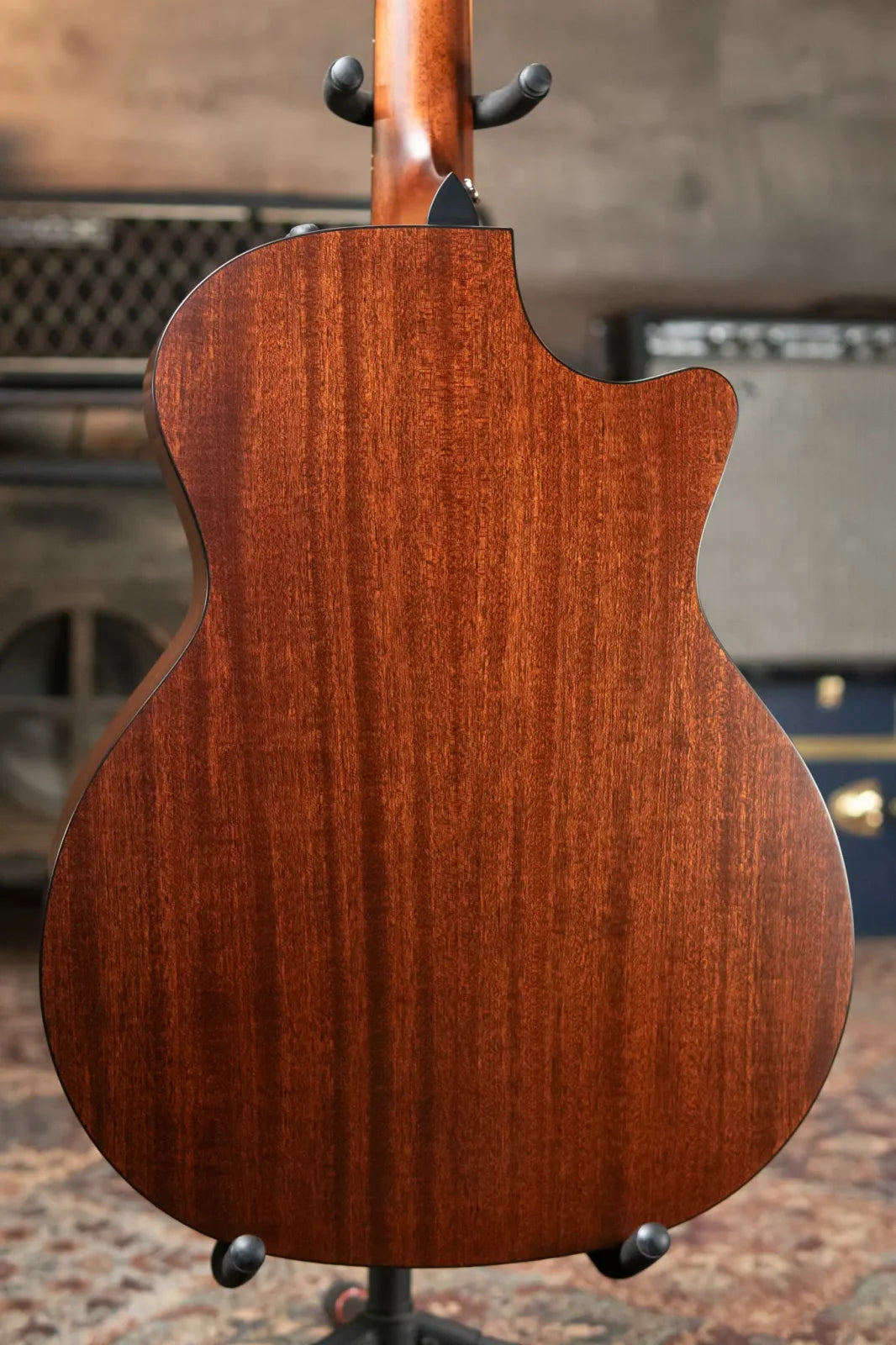 Taylor 314ce Left-Handed Grand Auditorium Acoustic/Electric with Deluxe Hardshell Case