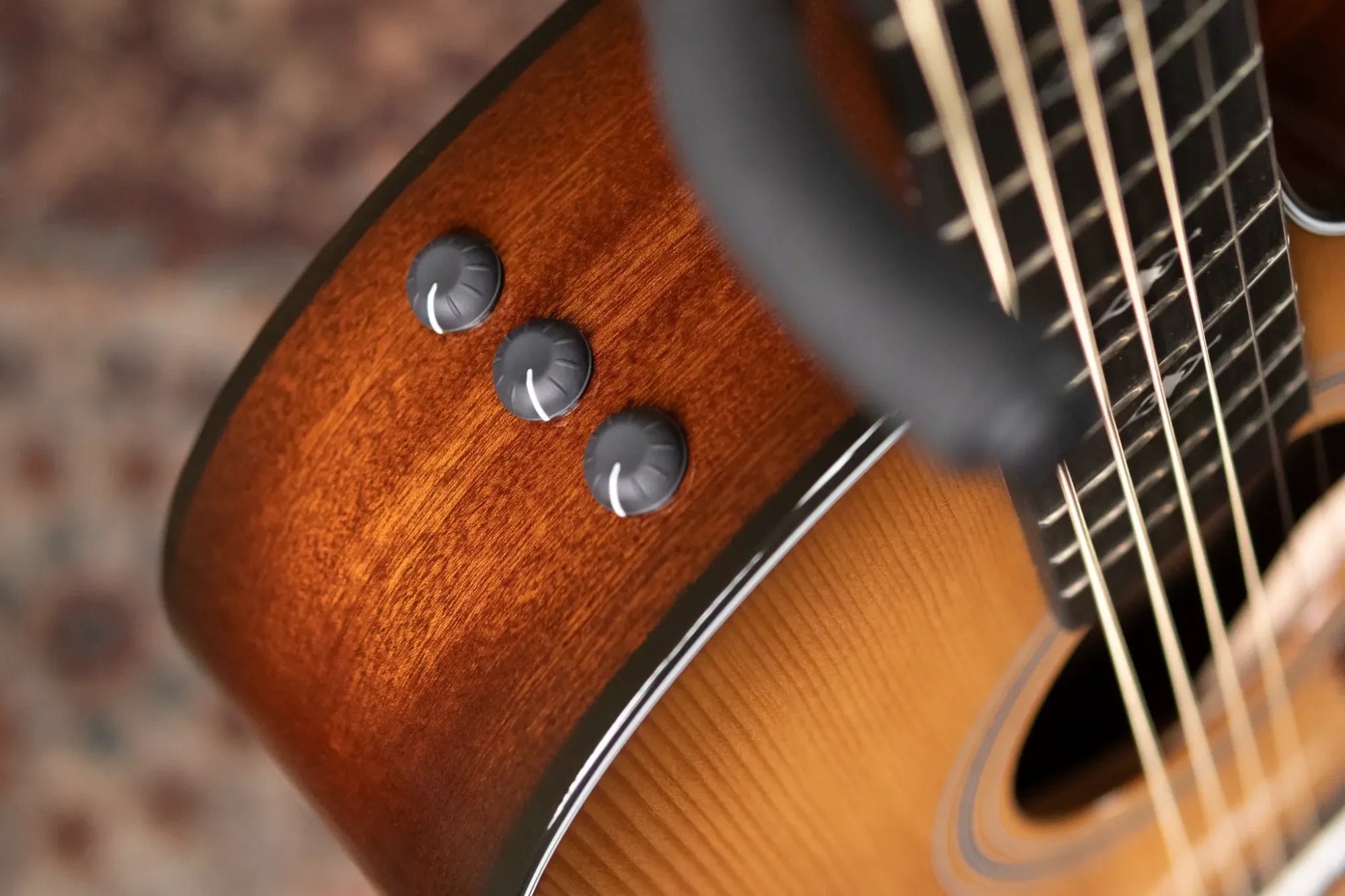 Taylor 316ce Baritone 6 LTD 50th Anniversary Grand Symphony Acoustic/Electric with Hardshell Case