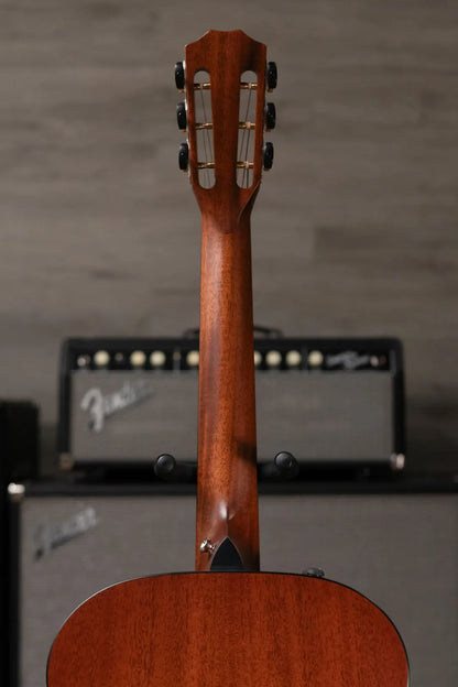 Taylor 322e 12-Fret Grand Concert Acoustic/Electric Guitar with Hardshell Case