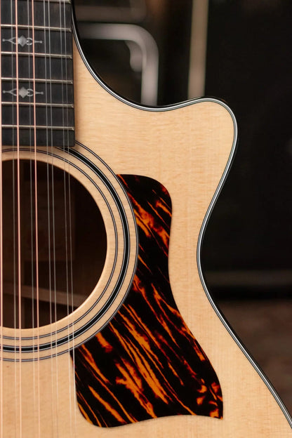 Taylor 352ce Grand Concert 12-String Acoustic/Electric Guitar with Hardshell Case