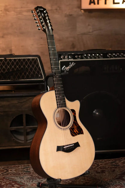 Taylor 352ce Grand Concert 12-String Acoustic/Electric Guitar with Hardshell Case