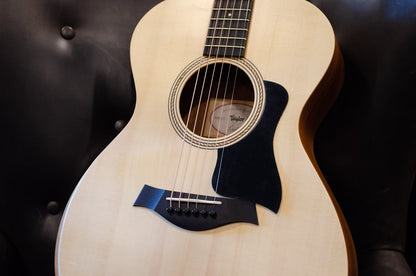 Taylor Academy 12 Nylon Pickguard - Right Handed 4.910" Black