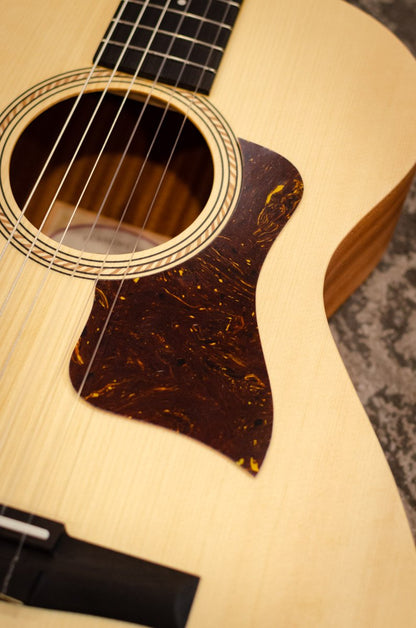 Taylor Academy 12 Nylon Pickguard - Right Handed 4-7/8" Tortoise