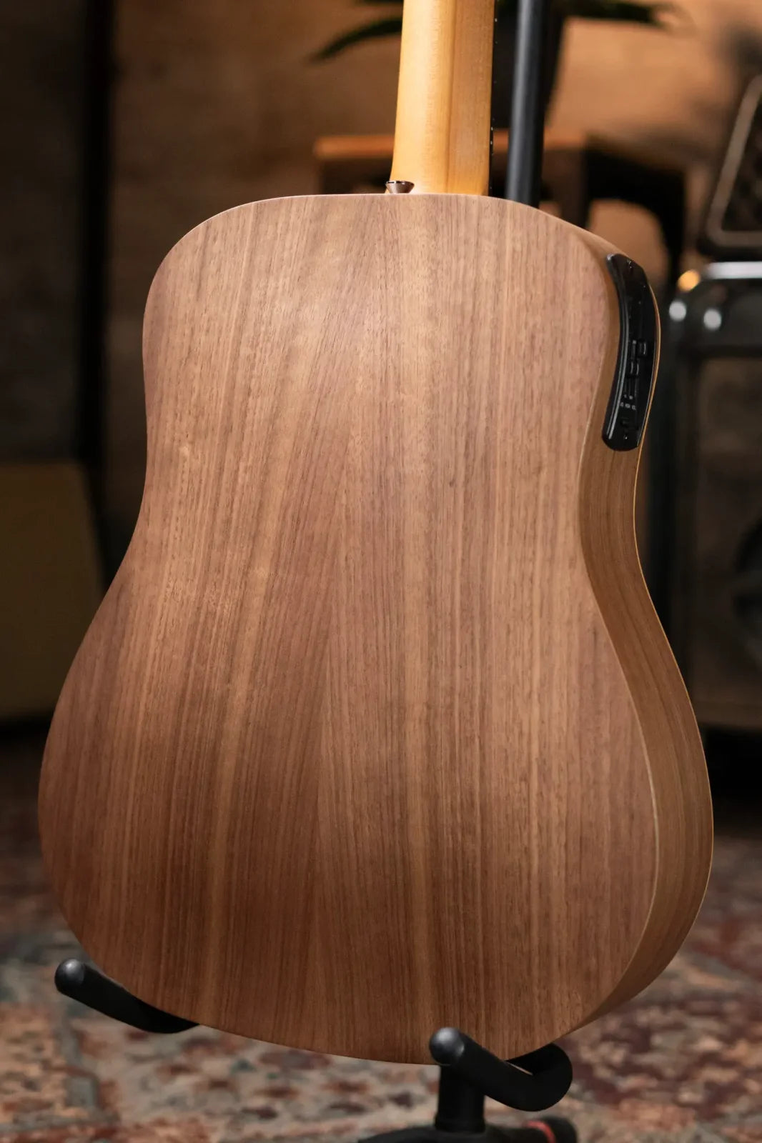 Taylor BT1e Baby Taylor Acoustic-Electric Guitar with Gig Bag