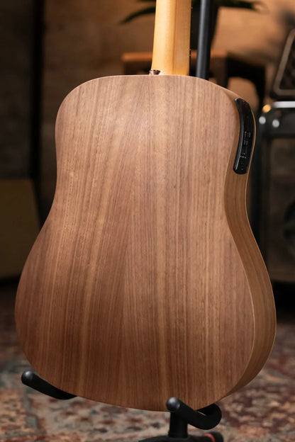 Taylor BT1e Baby Taylor Acoustic-Electric Guitar with Gig Bag