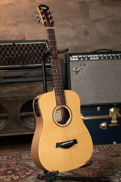 Taylor BT1e Baby Taylor Acoustic-Electric Guitar with Gig Bag
