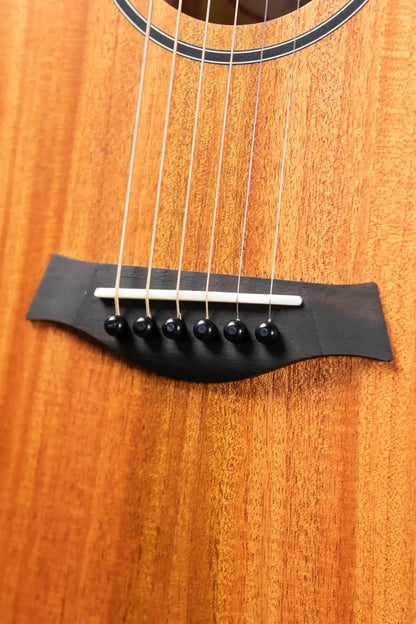 Taylor BT2 Mahogany Acoustic Guitar with Gig Bag